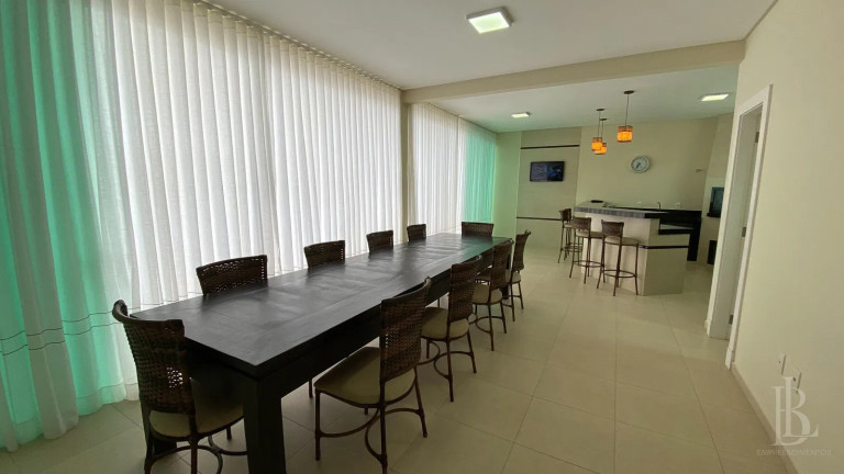 Imagem Casa com 3 Quartos à Venda, 387 m² em Cedros - Camboriú