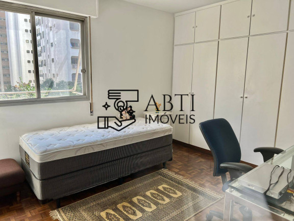 Imagem Apartamento com 3 Quartos à Venda, 135 m² em Jardim Paulista - São Paulo