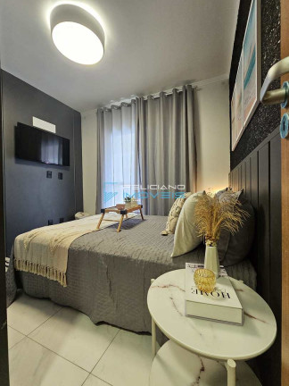 Imagem Apartamento com 2 Quartos à Venda, 70 m² em Guilhermina - Praia Grande