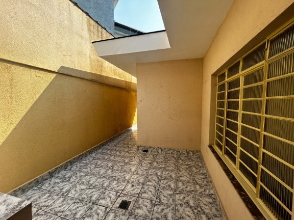 Imagem Casa com 4 Quartos à Venda, 240 m² em Vila Albertina - São Paulo