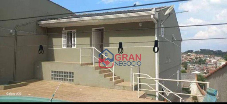Sobrado com 4 Quartos à Venda, 280 m² em Roça Grande - Colombo