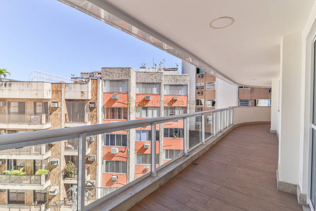 Imagem Apartamento com 4 Quartos à Venda, 179 m² em Lagoa - Rio De Janeiro Imagem Apartamento com 4 Quartos à Venda, 179 m² em Lagoa - Rio De Janeiro