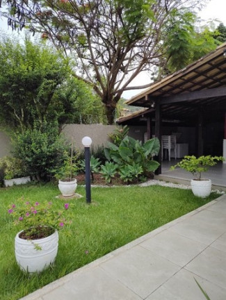 Imagem Casa com 3 Quartos à Venda, 140 m² em Santo Antônio - Niterói Imagem Casa com 3 Quartos à Venda, 140 m² em Santo Antônio - Niterói
