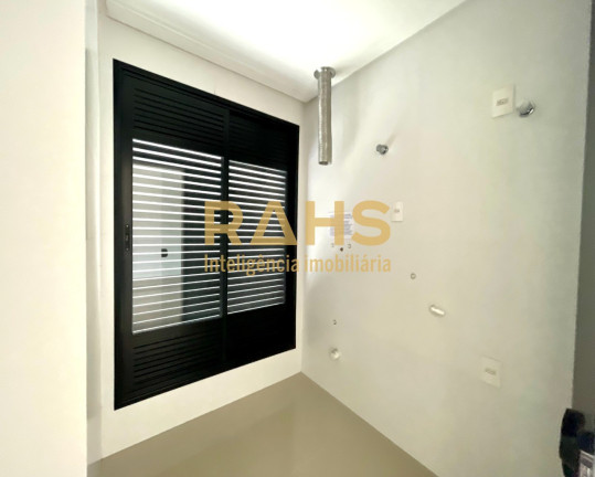 Imagem Apartamento com 3 Quartos à Venda, 121 m² em Centro - Joinville Imagem Apartamento com 3 Quartos à Venda, 121 m² em Centro - Joinville