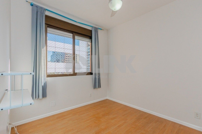 Imagem Apartamento com 3 Quartos à Venda, 83 m² em Mont Serrat - Porto Alegre Imagem Apartamento com 3 Quartos à Venda, 83 m² em Mont Serrat - Porto Alegre