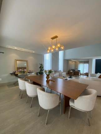 Imagem Casa com 4 Quartos à Venda, 420 m² em Tamboré - Santana De Parnaíba Imagem Casa com 4 Quartos à Venda, 420 m² em Tamboré - Santana De Parnaíba