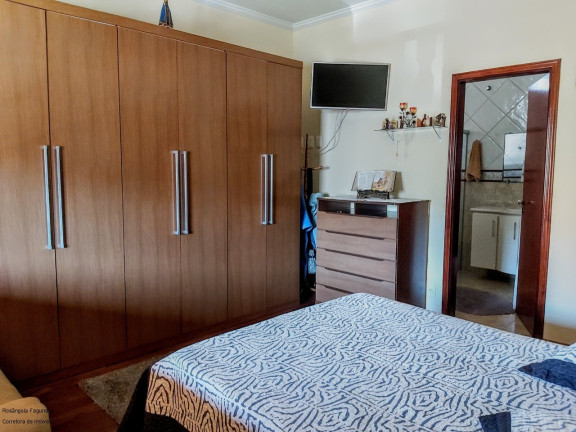 Imagem Sobrado com 4 Quartos à Venda, 202 m² em Jardim Philadélphia - Poços De Caldas