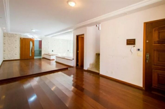 Sobrado com 3 Quartos à Venda, 336 m² em Vila Floresta - Santo André