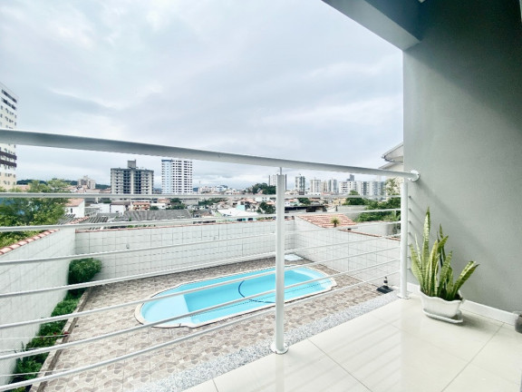Imagem Casa com 4 Quartos à Venda, 225 m² em Barreiros - São José Imagem Casa com 4 Quartos à Venda, 225 m² em Barreiros - São José
