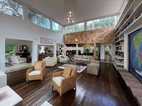 Imagem Casa com 6 Quartos à Venda,  em Miolo Da Granja Viana - Cotia
