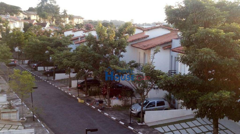 Casa com 3 Quartos à Venda, 105 m² em Granja Viana - Cotia