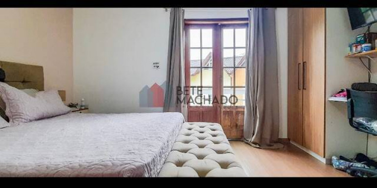 Imagem Casa com 3 Quartos à Venda, 103 m² em Ermitage - Teresópolis Imagem Casa com 3 Quartos à Venda, 103 m² em Ermitage - Teresópolis
