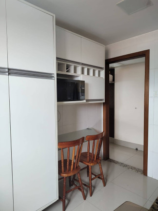Imagem Apartamento com 3 Quartos à Venda, 82 m² em Buraquinho - Lauro De Freitas Imagem Apartamento com 3 Quartos à Venda, 82 m² em Buraquinho - Lauro De Freitas
