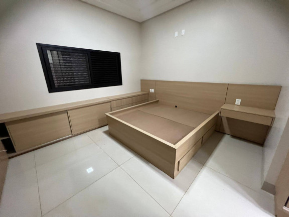 Imagem Casa com 4 Quartos à Venda, 245 m² em Residencial Anaville - Anápolis