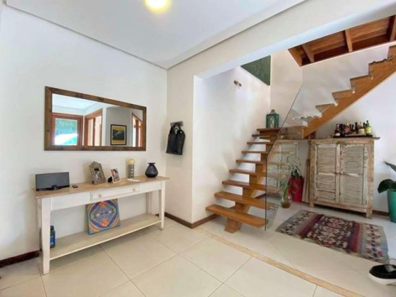 Imagem Casa com 3 Quartos à Venda, 310 m² em Chácara Das Candeias - Carapicuíba Imagem Casa com 3 Quartos à Venda, 310 m² em Chácara Das Candeias - Carapicuíba