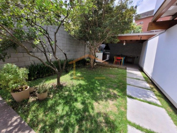 Imagem Sobrado com 3 Quartos à Venda, 330 m² em Vila Rosália - Guarulhos Imagem Sobrado com 3 Quartos à Venda, 330 m² em Vila Rosália - Guarulhos