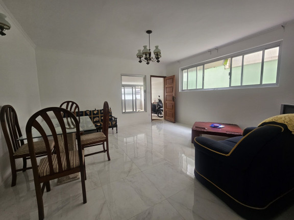 Casa com 4 Quartos à Venda, 285 m² em Embaré - Santos