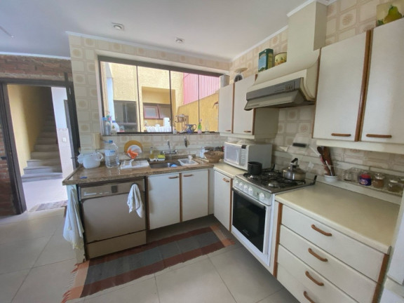 Imagem Casa com 3 Quartos à Venda, 293 m² em Jardim Do Salso - Porto Alegre
