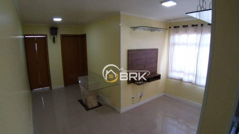Apartamento com 2 Quartos para Alugar, 45 m² em Brás - São Paulo