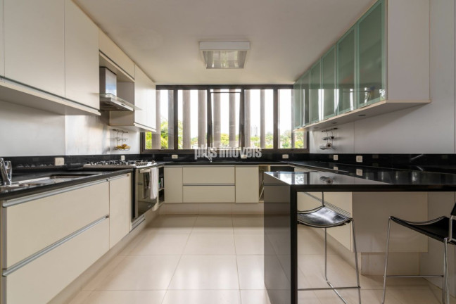 Imagem Casa com 4 Quartos à Venda, 885 m² em Pacaembu - São Paulo