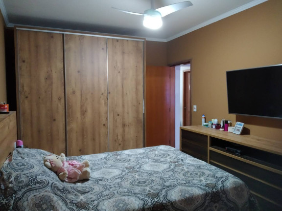 Imagem Sobrado com 7 Quartos à Venda,  em Eldorado - Diadema