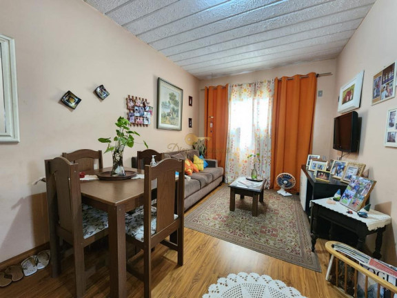 Imagem Apartamento com 2 Quartos à Venda, 48 m² em Araras - Teresópolis