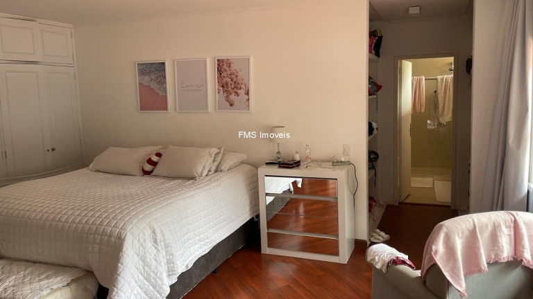 Imagem Casa com 4 Quartos à Venda, 490 m² em Alto De Pinheiros - São Paulo