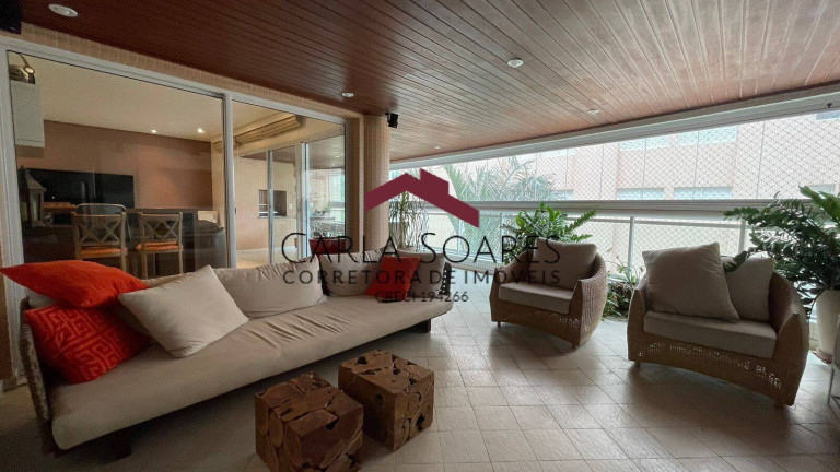 Apartamento com 4 Quartos à Venda, 190 m² em Enseada - Guarujá