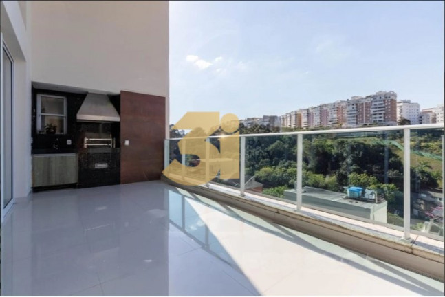 Apartamento com 3 Quartos à Venda, 211 m² em Panamby - São Paulo