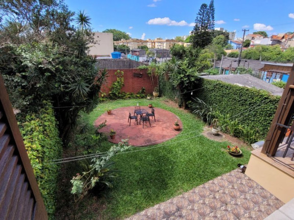 Imagem Casa com 3 Quartos à Venda, 287 m² em Tristeza - Porto Alegre Imagem Casa com 3 Quartos à Venda, 287 m² em Tristeza - Porto Alegre