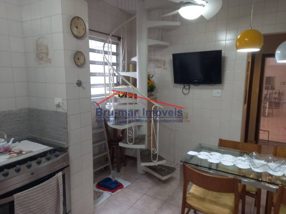 Imagem Sobrado com 3 Quartos à Venda, 260 m² em Vila Belmiro - Santos