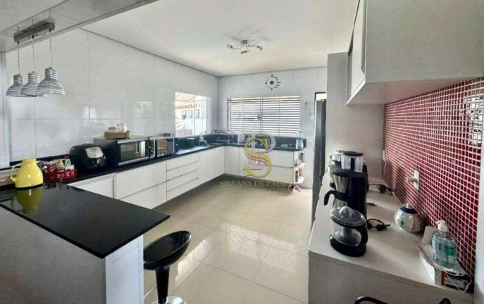 Imagem Casa com 3 Quartos à Venda, 249 m² em Jardim Paulista - Atibaia Imagem Casa com 3 Quartos à Venda, 249 m² em Jardim Paulista - Atibaia