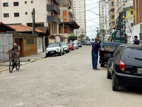 Imagem Apartamento com 1 Quarto à Venda, 42 m² em Aviação - Praia Grande Imagem Apartamento com 1 Quarto à Venda, 42 m² em Aviação - Praia Grande