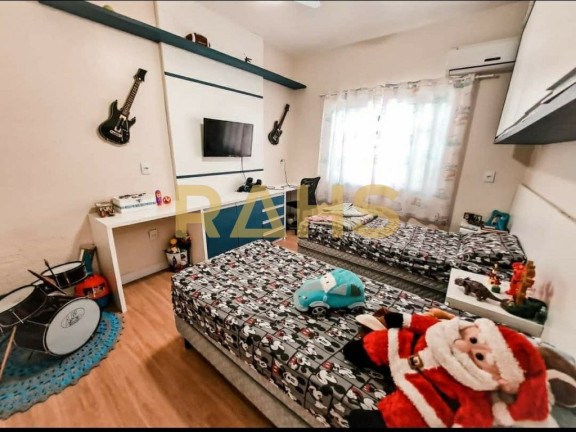 Imagem Casa com 4 Quartos à Venda, 187 m² em Bom Retiro - Joinville Imagem Casa com 4 Quartos à Venda, 187 m² em Bom Retiro - Joinville