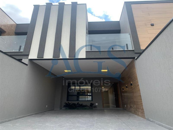 Imagem Sobrado com 3 Quartos à Venda, 124 m² em Vila Ré - São Paulo