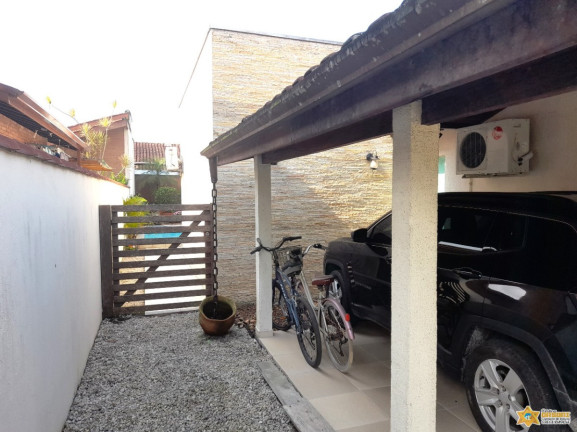 Imagem Casa de Condomínio com 3 Quartos à Venda, 185 m² em Horto Florestal - Ubatuba