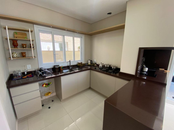 Imagem Casa com 4 Quartos à Venda, 300 m² em Condominio Bosques De Atlantida - Xangri-lá Imagem Casa com 4 Quartos à Venda, 300 m² em Condominio Bosques De Atlantida - Xangri-lá
