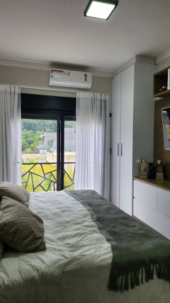 Imagem Casa com 4 Quartos à Venda, 500 m² em San Fernando Valley - Atibaia