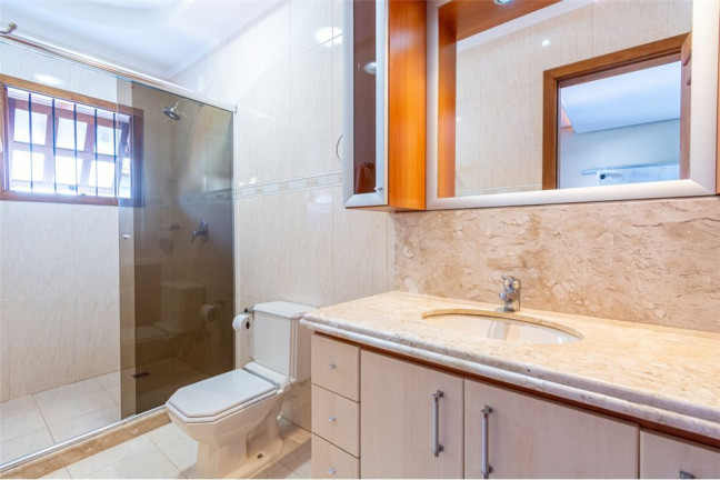 Imagem Casa com 4 Quartos à Venda,  em Moinhos De Vento - Canoas