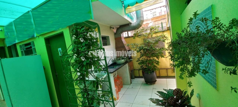 Imagem Casa com 4 Quartos para Alugar, 289 m² em Moema - São Paulo Imagem Casa com 4 Quartos para Alugar, 289 m² em Moema - São Paulo