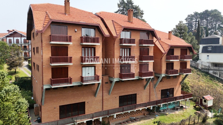 Imagem Imóvel com 3 Quartos à Venda, 142 m² em Região De Capivari - Campos Do Jordão Imagem Imóvel com 3 Quartos à Venda, 142 m² em Região De Capivari - Campos Do Jordão