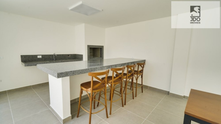 Imagem Apartamento com 2 Quartos à Venda, 51 m² em Capão Raso - Curitiba Imagem Apartamento com 2 Quartos à Venda, 51 m² em Capão Raso - Curitiba