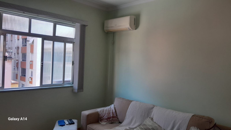Imagem Apartamento com 2 Quartos à Venda, 60 m² em Gonzaga - Santos