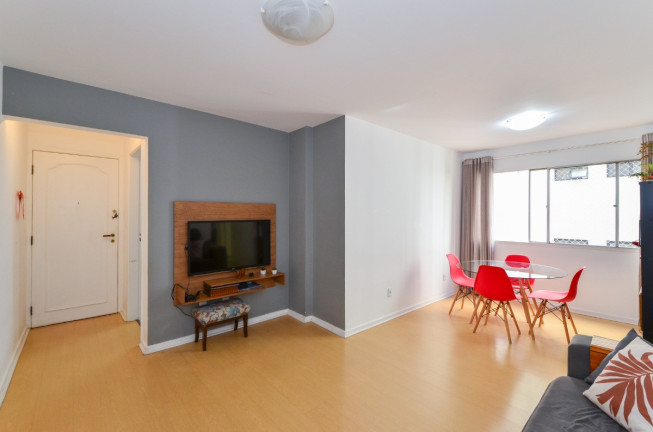 Apartamento com 2 Quartos à Venda, 70 m² em Vila Uberabinha - São Paulo