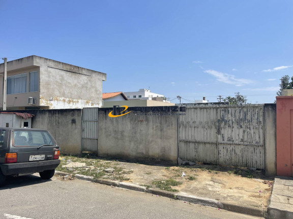 Imagem Terreno à Venda, 440 m² em Parque Turf Club - Campos Dos Goytacazes Imagem Terreno à Venda, 440 m² em Parque Turf Club - Campos Dos Goytacazes