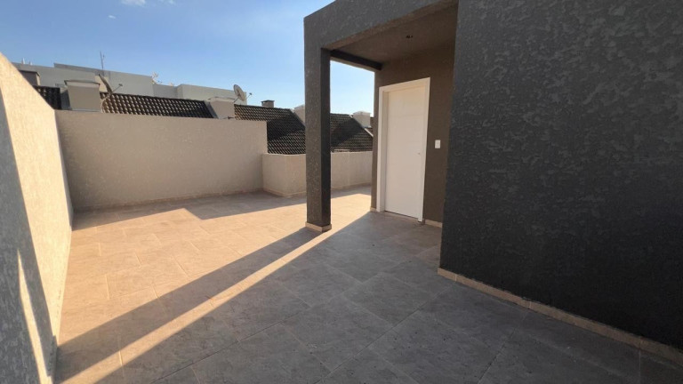 Imagem Casa com 3 Quartos à Venda, 169 m² em Uberaba - Curitiba