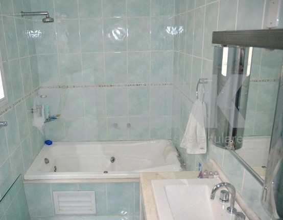 Imagem Apartamento com 3 Quartos à Venda, 183 m² em Rio Branco - Porto Alegre Imagem Apartamento com 3 Quartos à Venda, 183 m² em Rio Branco - Porto Alegre