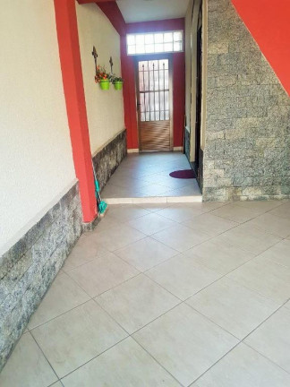 Imagem Sobrado com 3 Quartos à Venda, 176 m² em Vila Figueira - Suzano Imagem Sobrado com 3 Quartos à Venda, 176 m² em Vila Figueira - Suzano