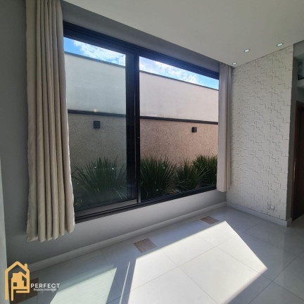 Imagem Casa com 3 Quartos à Venda, 232 m² em Piracangaguá - Taubaté