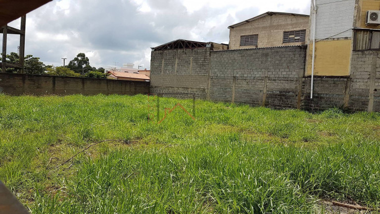 Imagem Terreno à Venda, 680 m² em Centro (jacaré) - Cabreúva Imagem Terreno à Venda, 680 m² em Centro (jacaré) - Cabreúva
